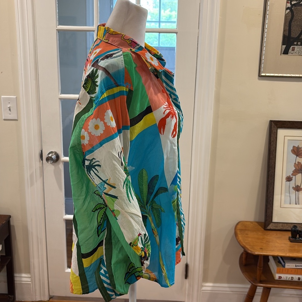Lucky & Coco Women’s Vibrant Multi-Color Tropical Print Shirt. Size L. - Picture 8 of 11